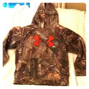 Camo youth large hoodie